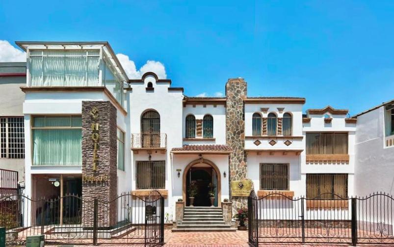 Hotel Dakani Hotel Boutique NEW - Image 1