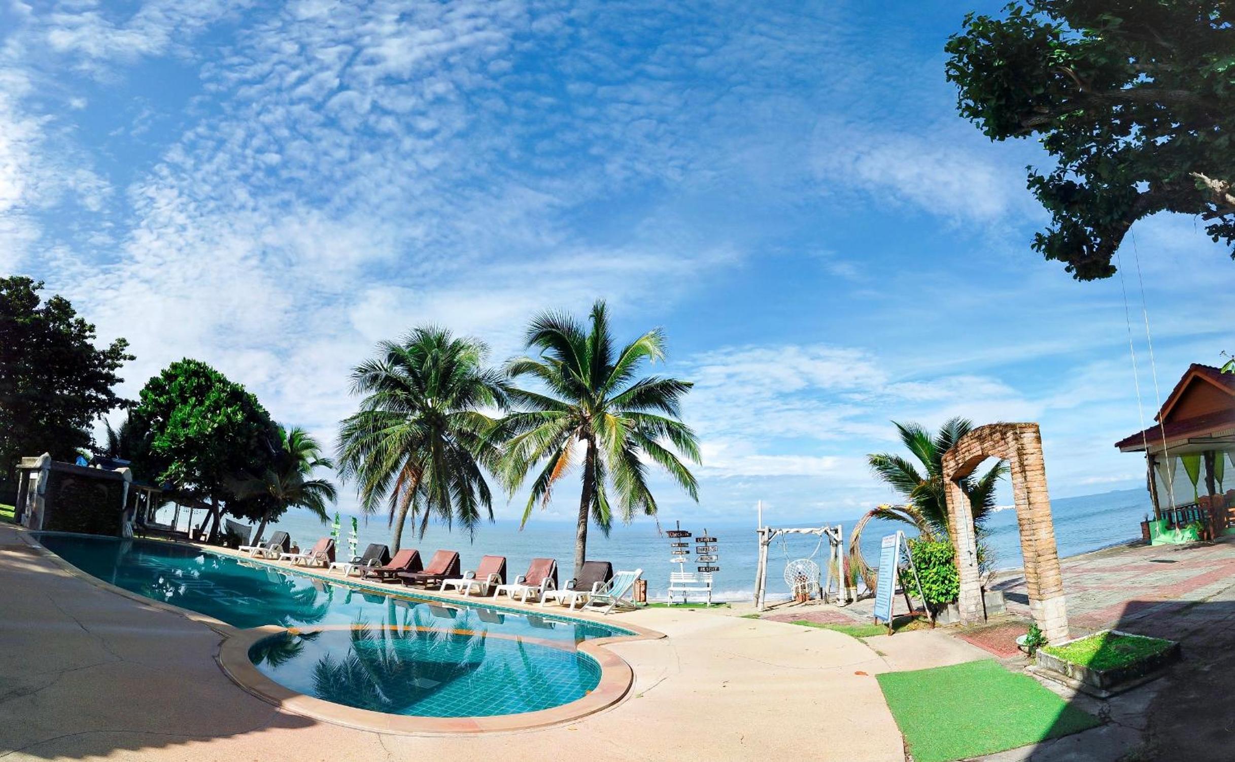 Lanta Paradise Beach Resort