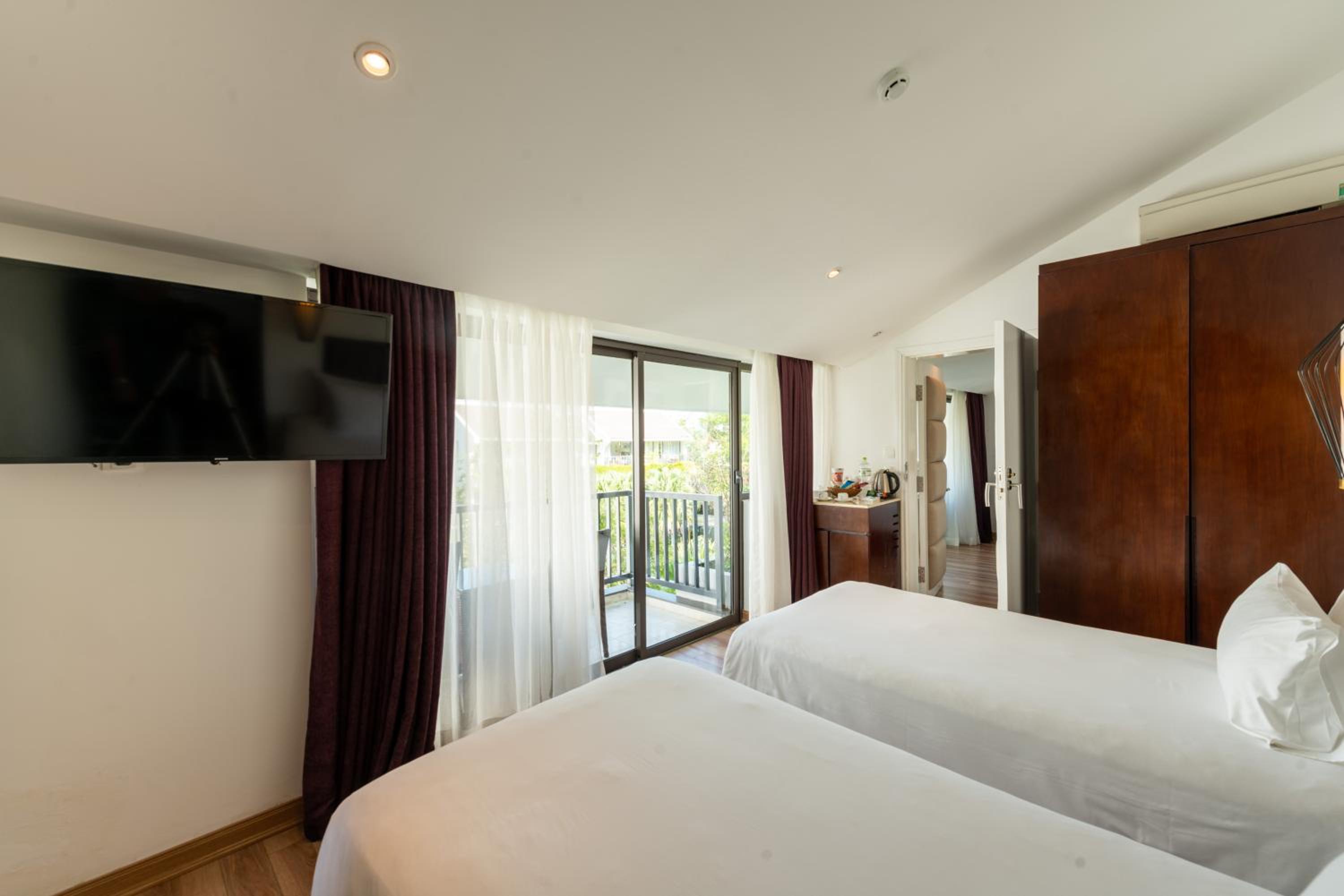 Premier Senvila Boutique Resort & Spa
