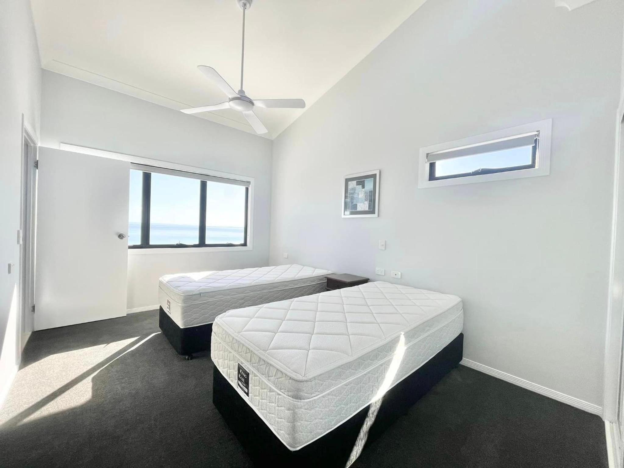 Sunsets on Moreton 5 Ramosus