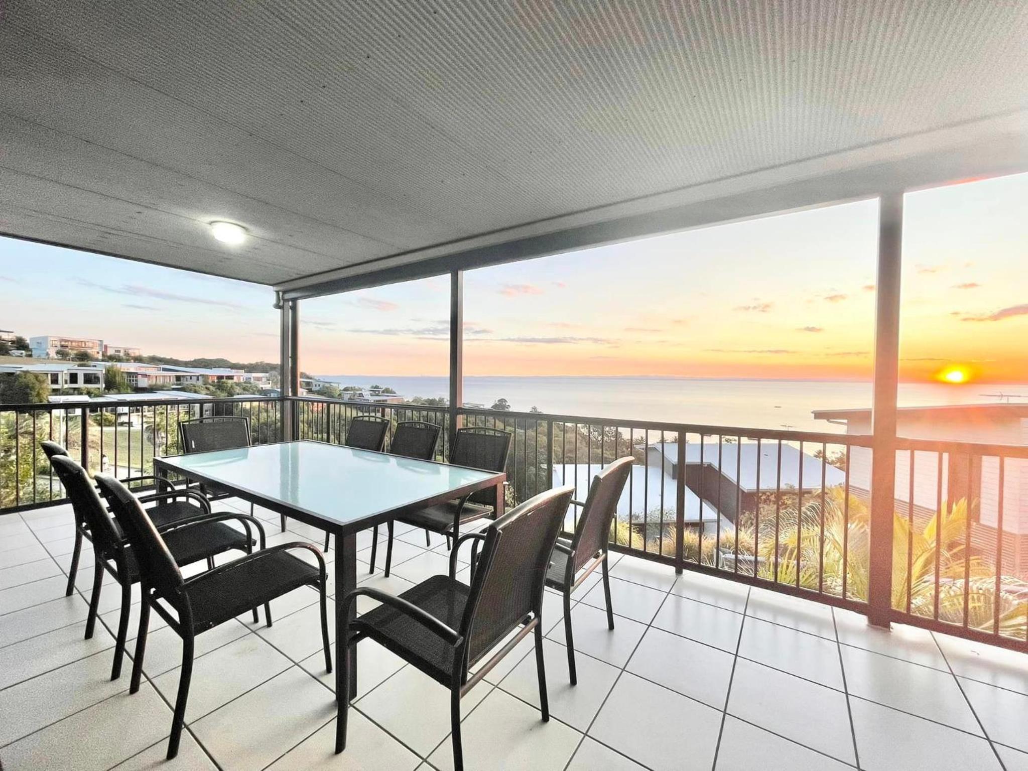 Sunsets on Moreton 5 Ramosus