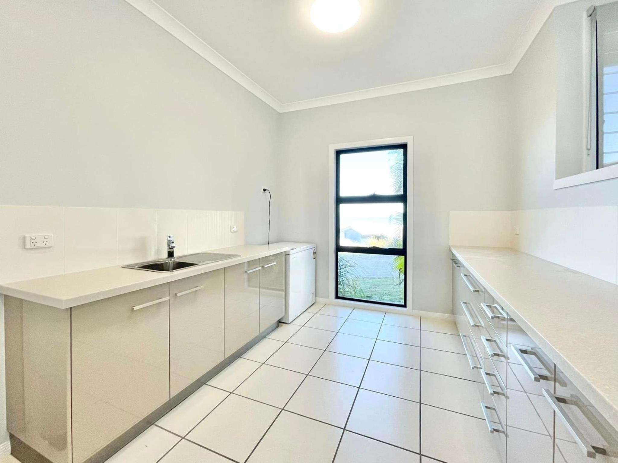 Sunsets on Moreton 5 Ramosus