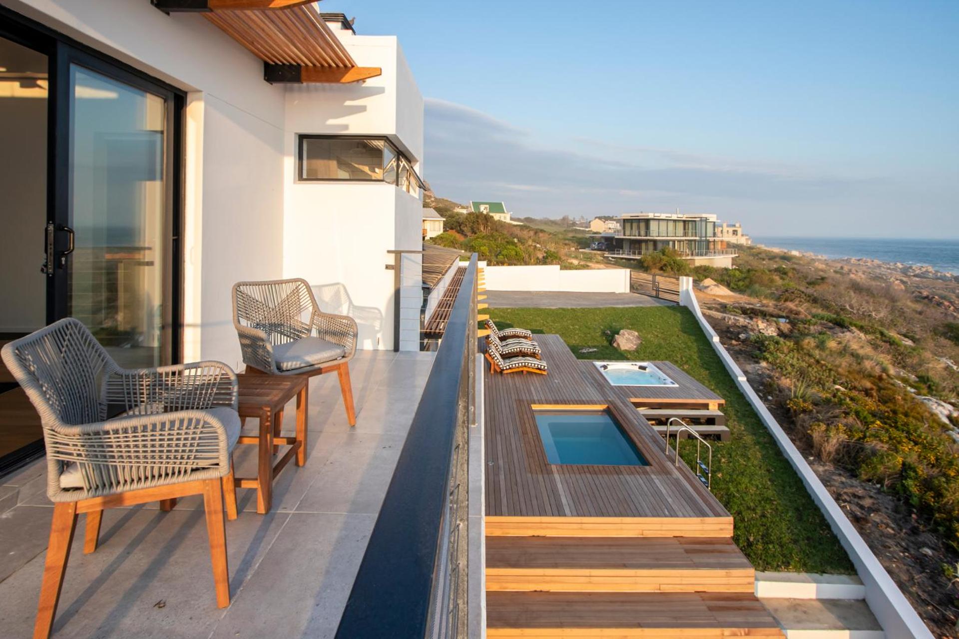 OnTheRocksBB Solar Powered Guesthouse and Ocean Lodge view 5