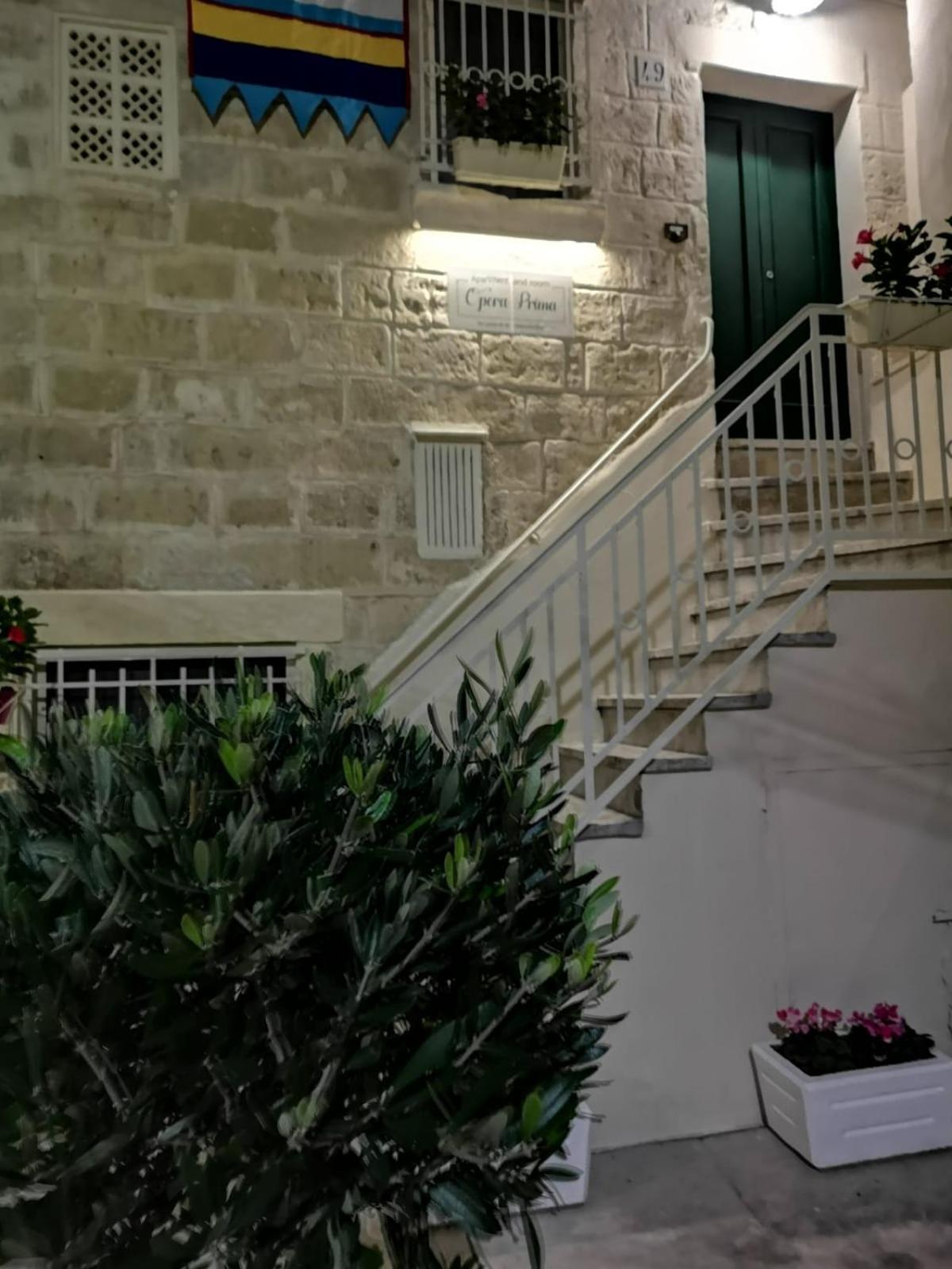 Opera Prima Apartment and Room