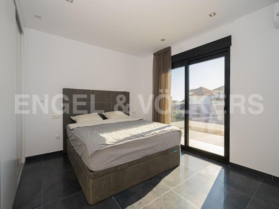 Villa in Finestrat