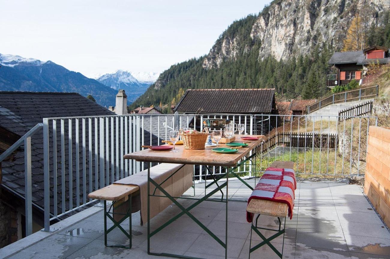 Large alpine house for 10 with panoramic view