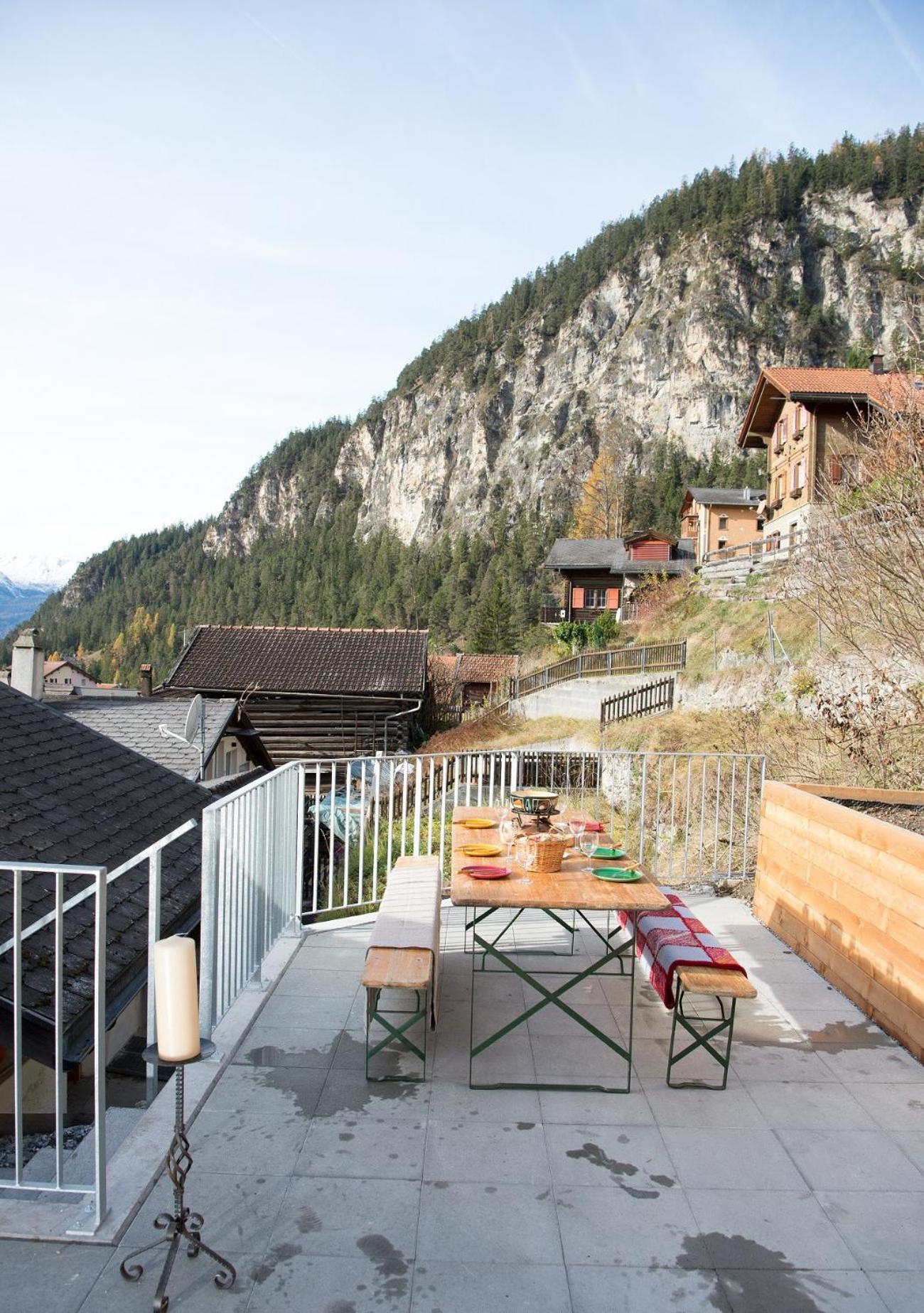 Large alpine house for 10 with panoramic view