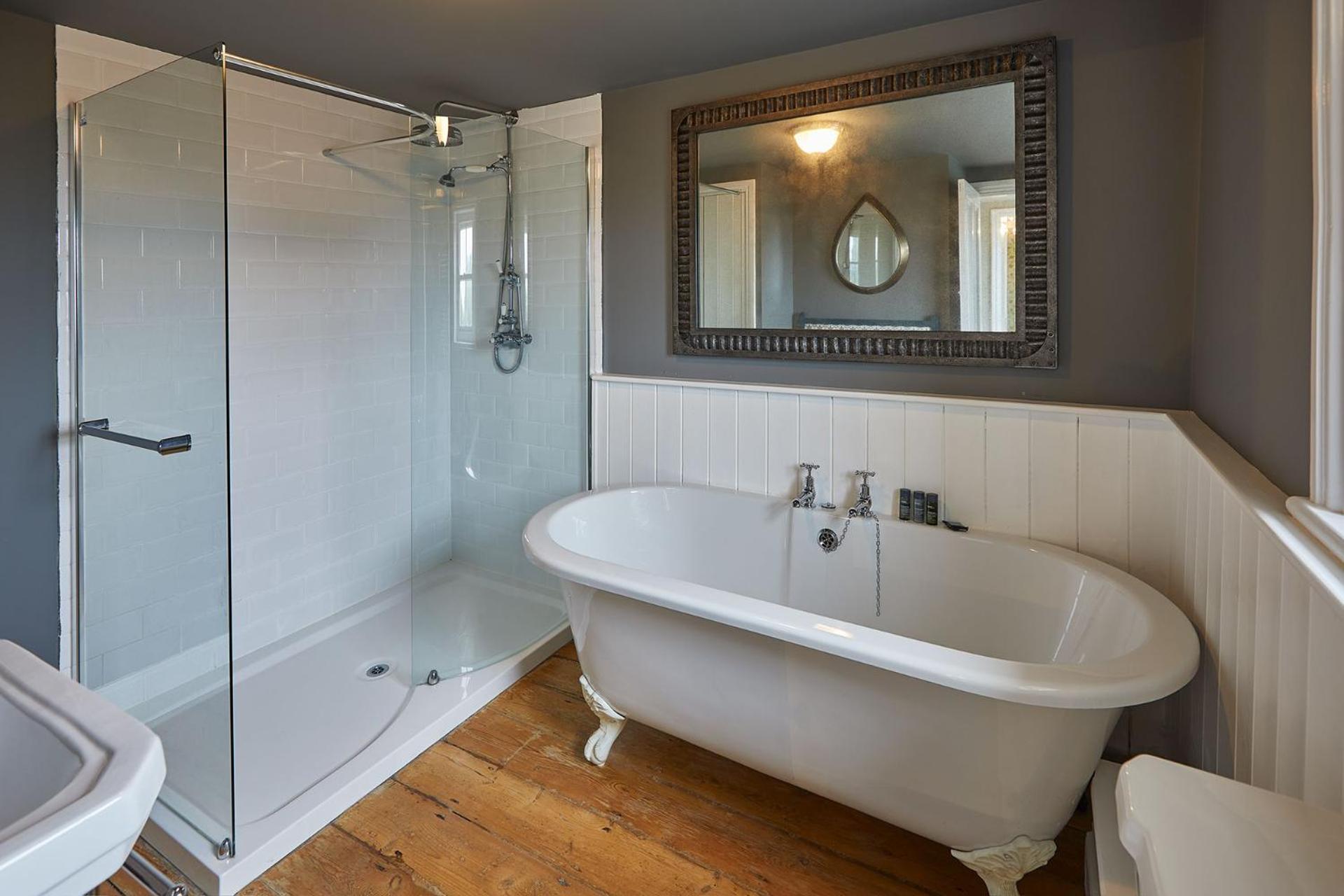 Host & Stay - Arncliffe View view 5