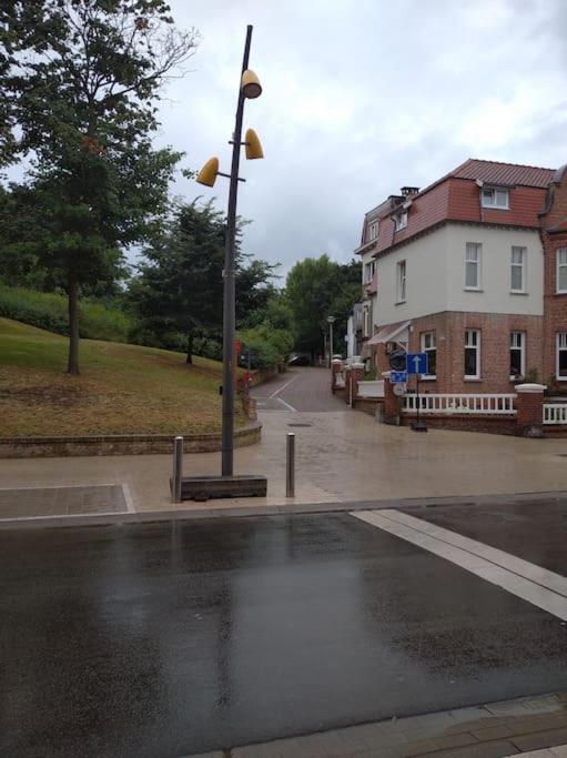 2 bedroom app, close to the beach and Plopsaland