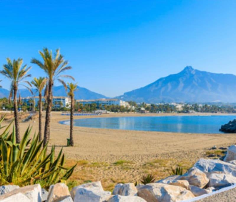 Prachtig appartement met zeezicht in Estepona Costa del Sol