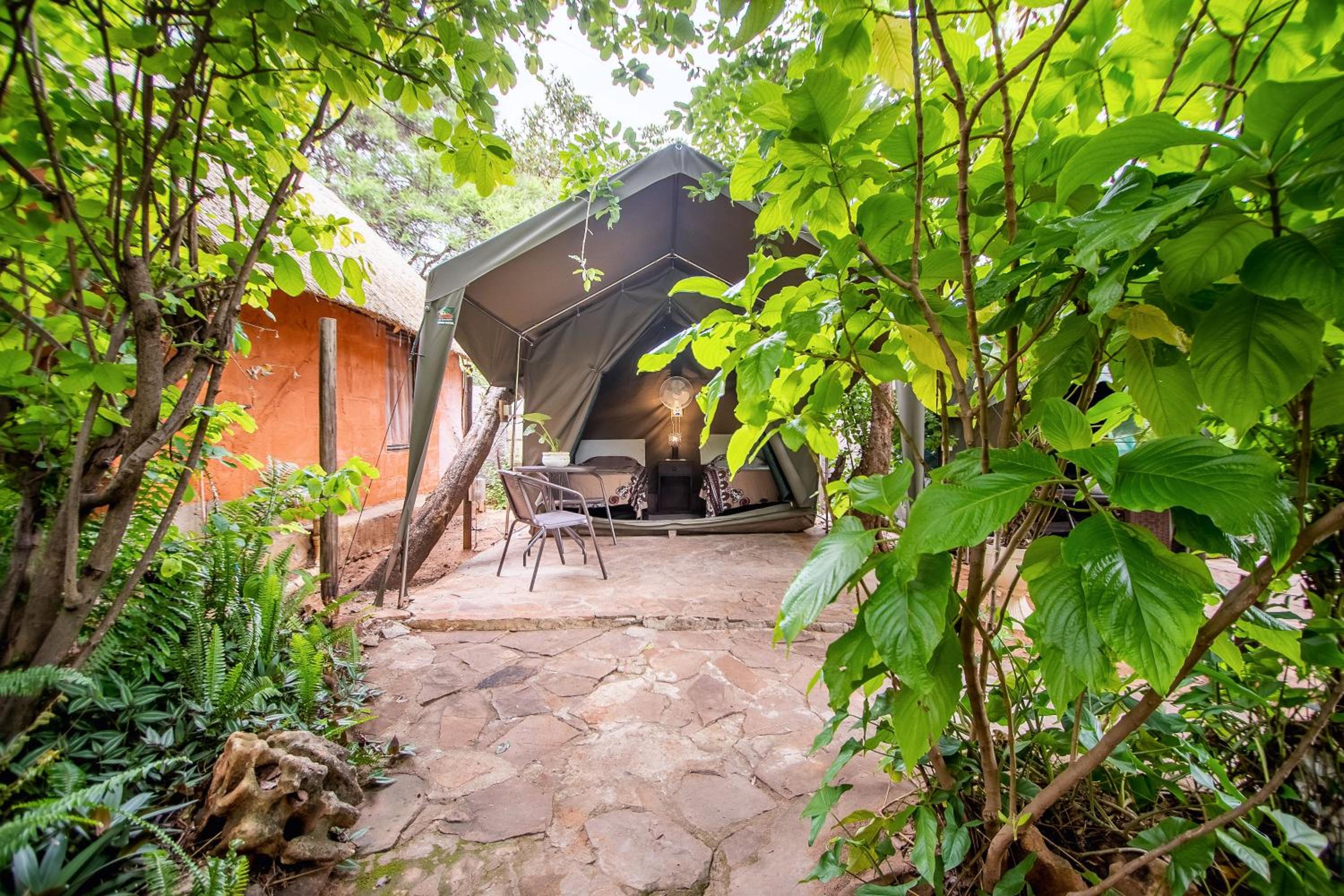 Victoria Falls Backpackers Lodge