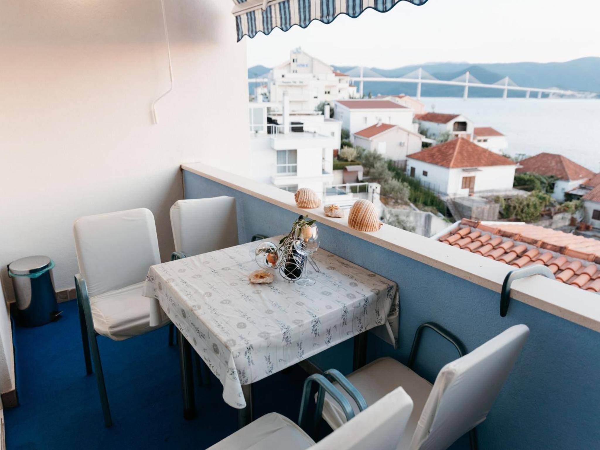 Apartmani Dragobratović view 2