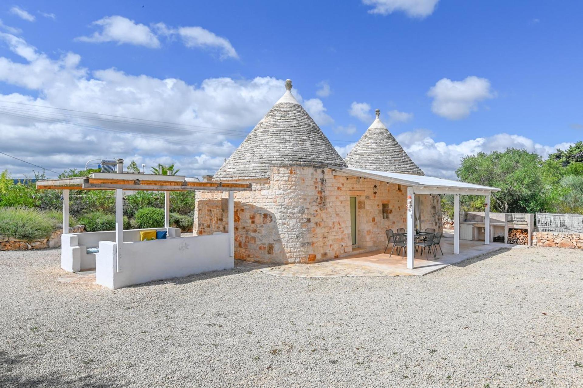 Trullo Ulivo by Raro Villas view 3