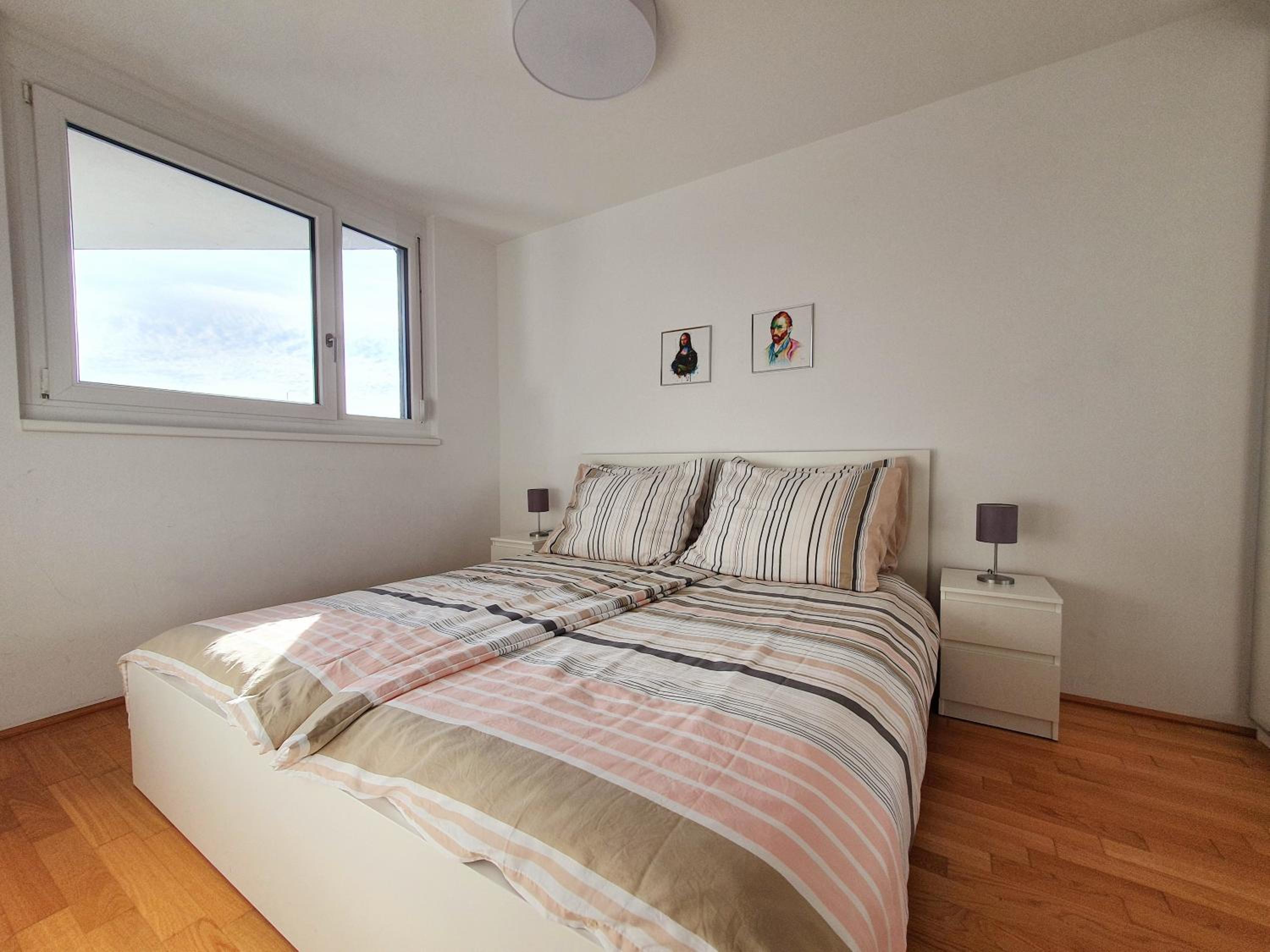 Near Lake Stylish & Fully Furnished Apartment