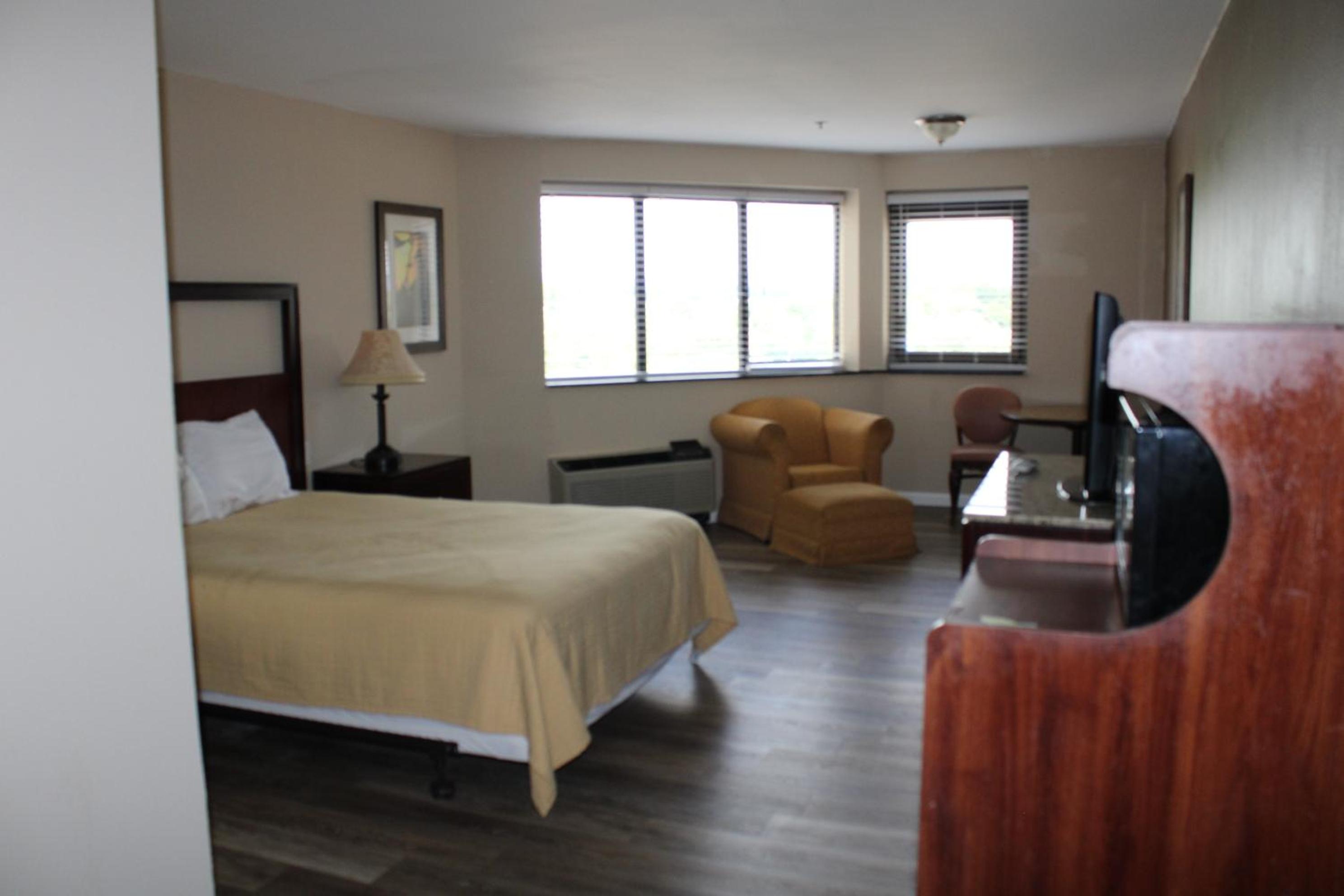 Hagerstown Vacations - Apm Inn Suites - Property Image 24