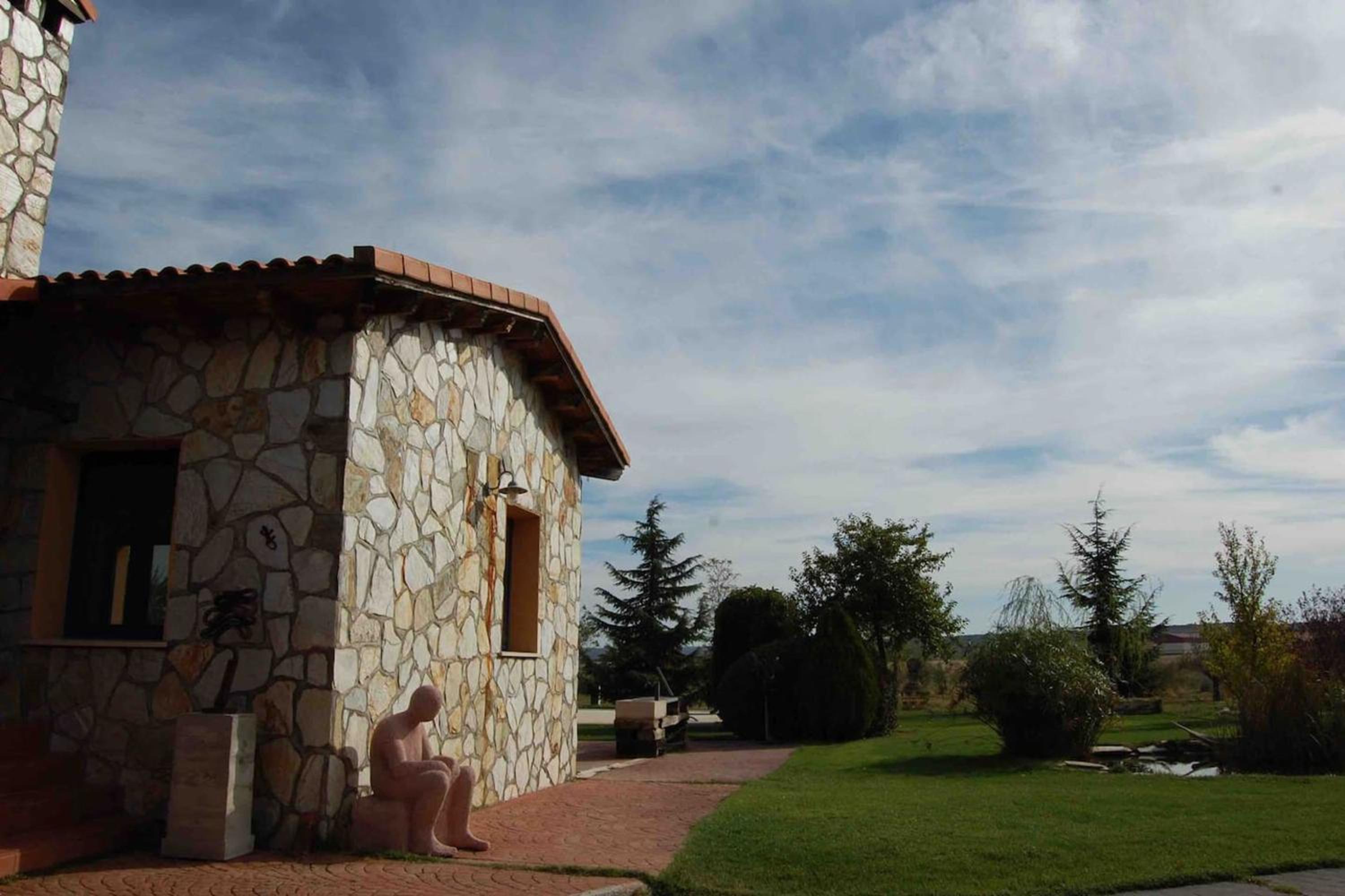 Country Retreat with Private Pool in Uceda