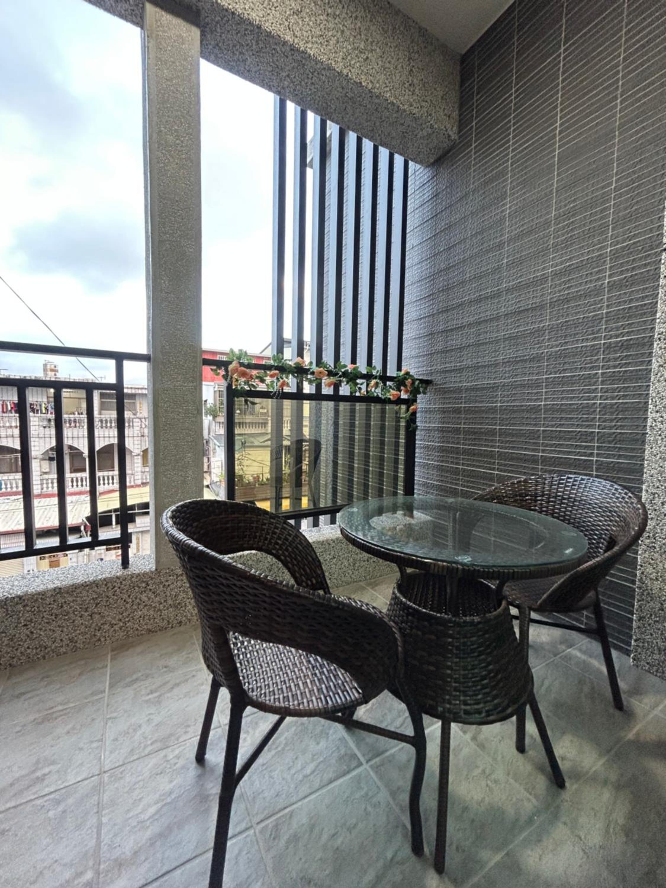 Sunshine Fonda Homestay view 5