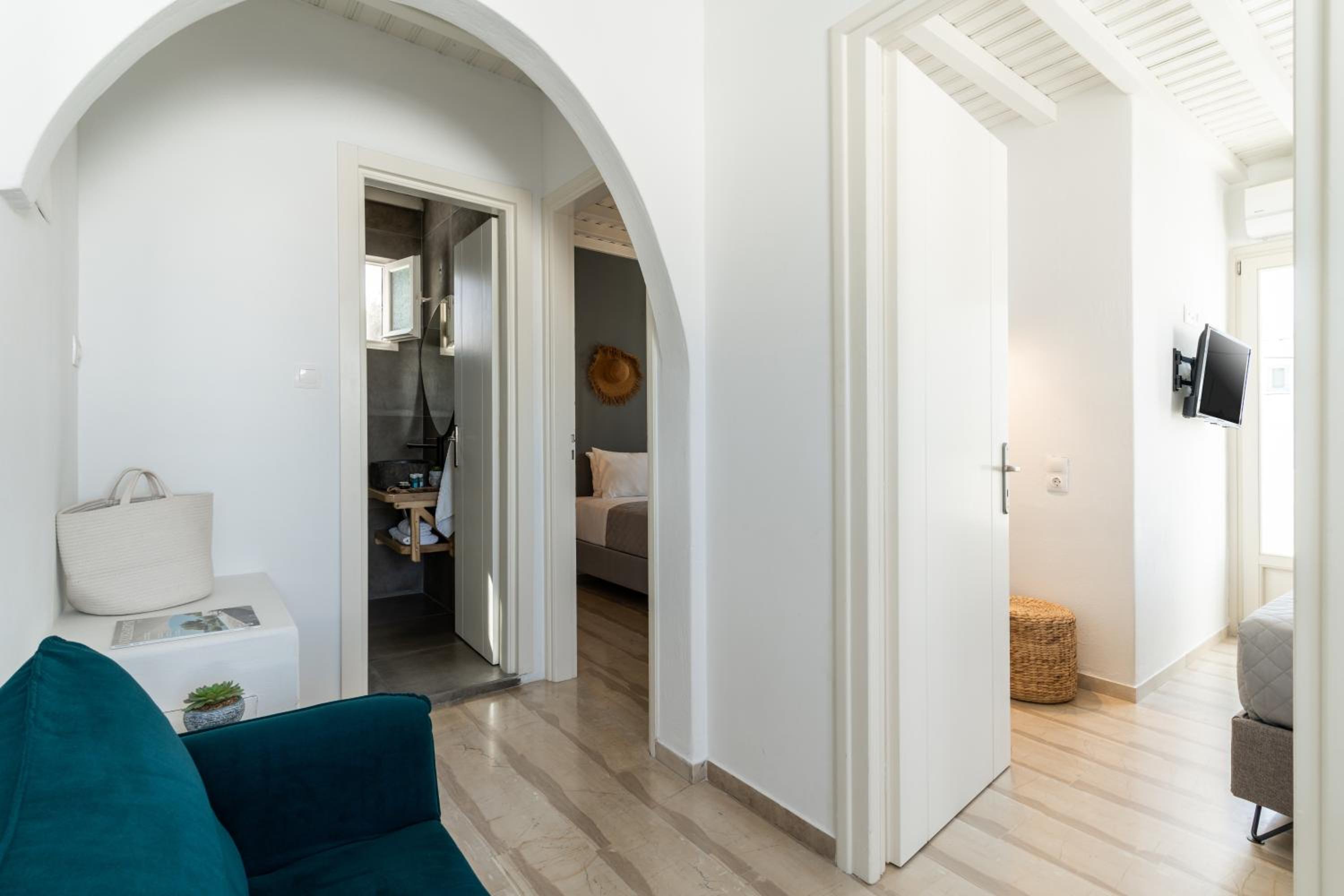 Haka Suites Mykonos Town