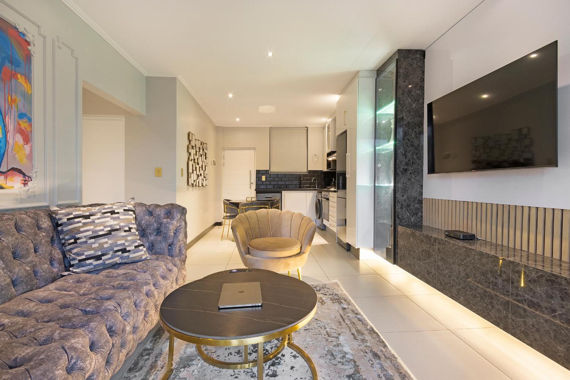 KMG Apartments at The Apex
