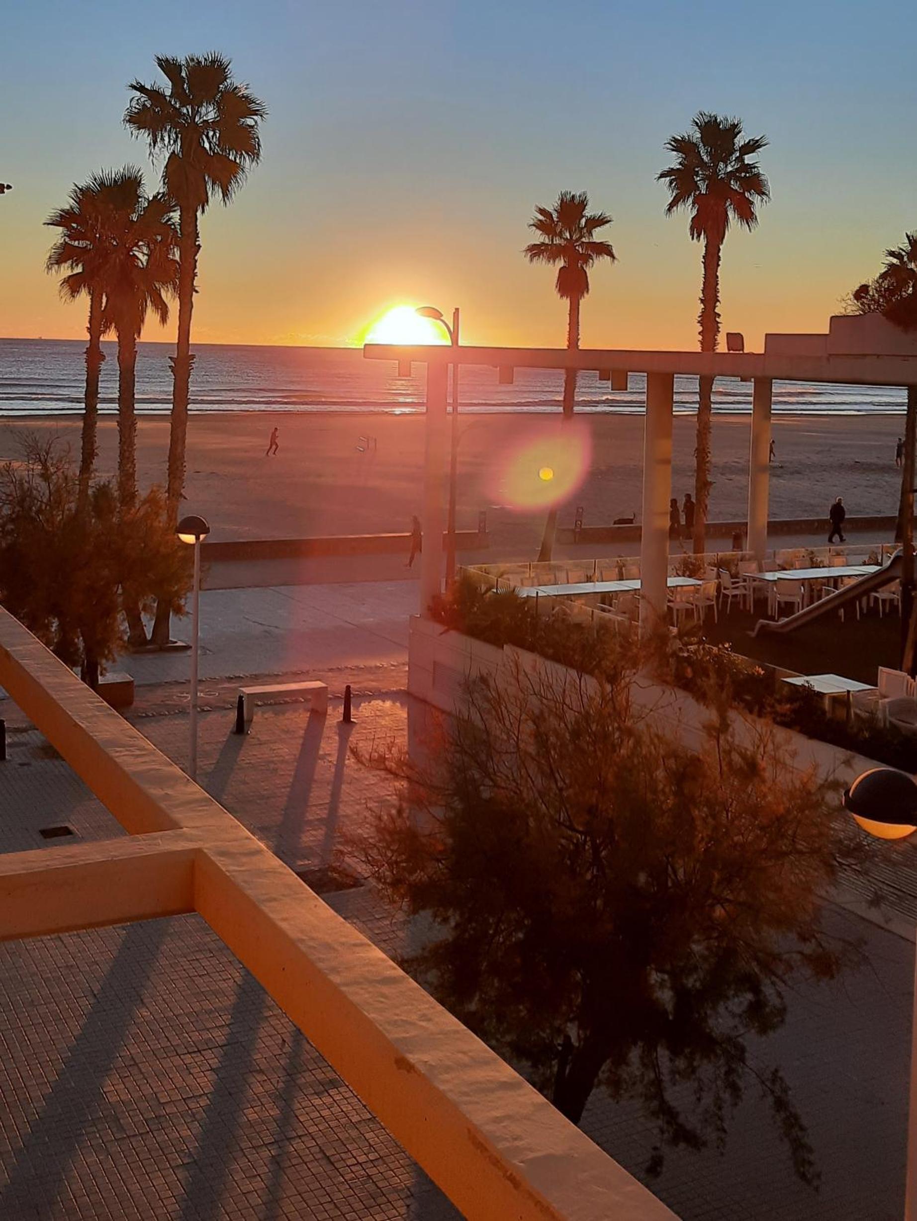 FiveStepsToSea - Beach Apartment Valencia