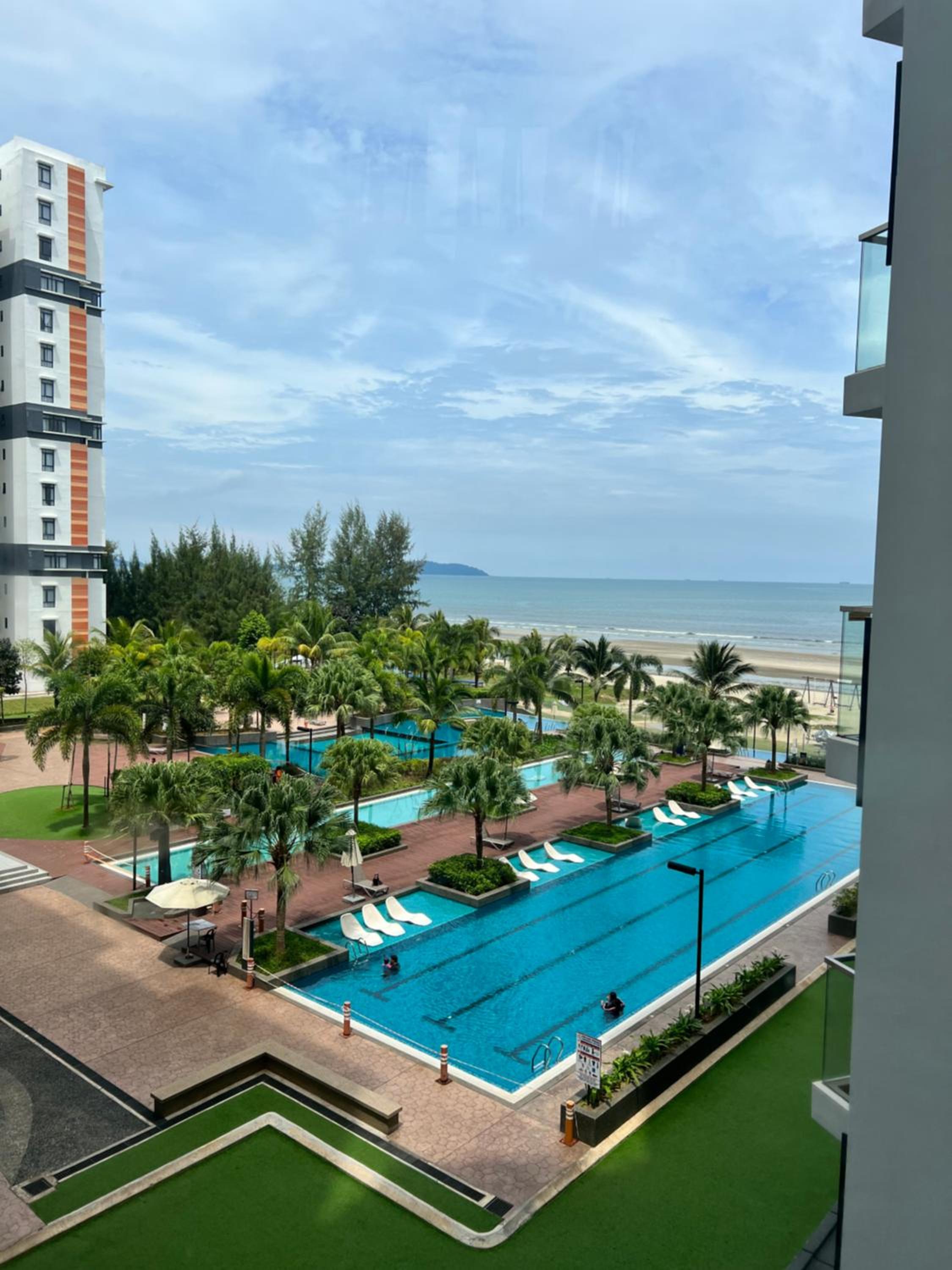 Timurbay Seafront Seaview & Poolview Suite with Wi-Fi photo 5