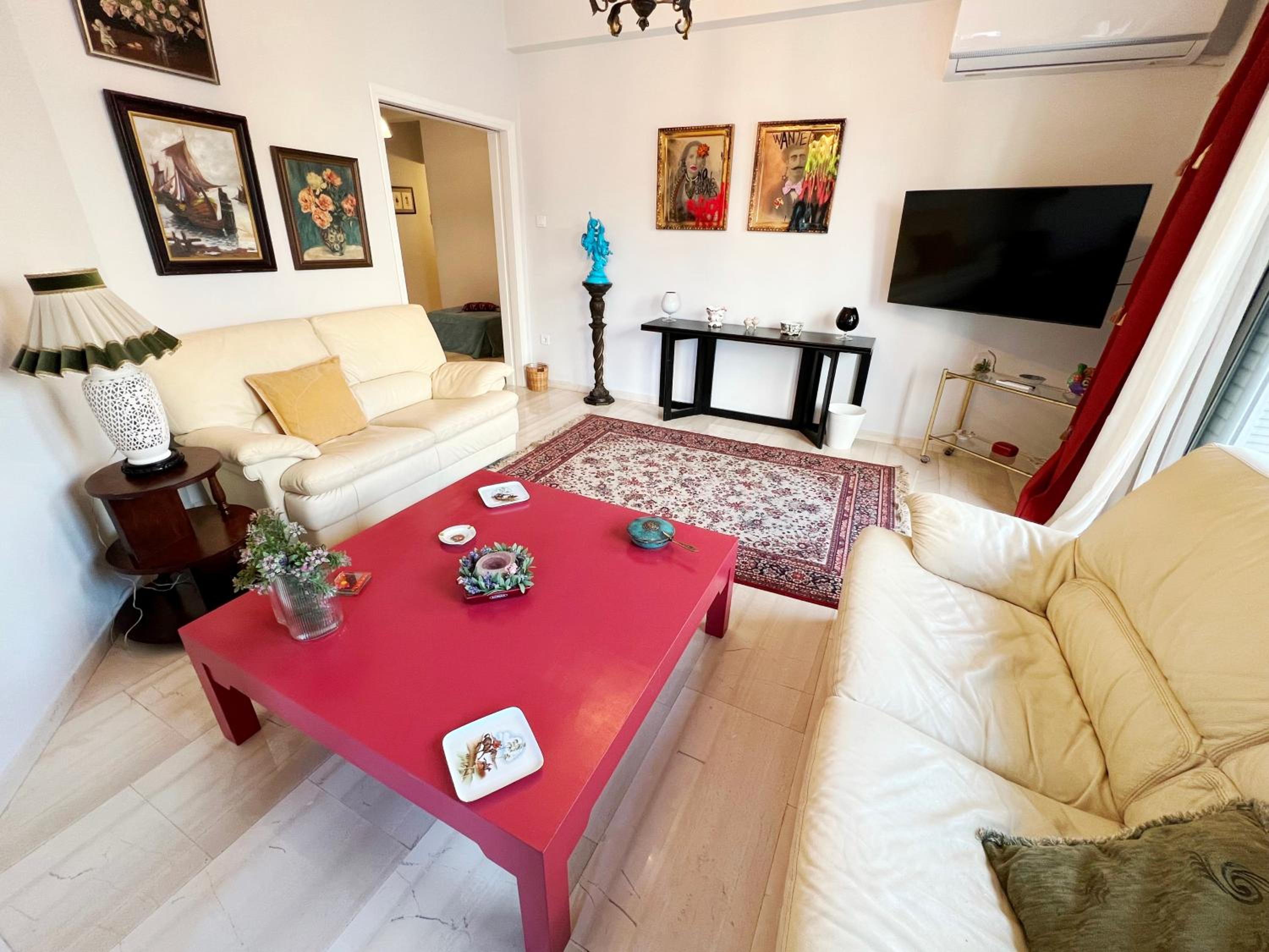 A Stroll to the Acropolis - By Athenian Homes