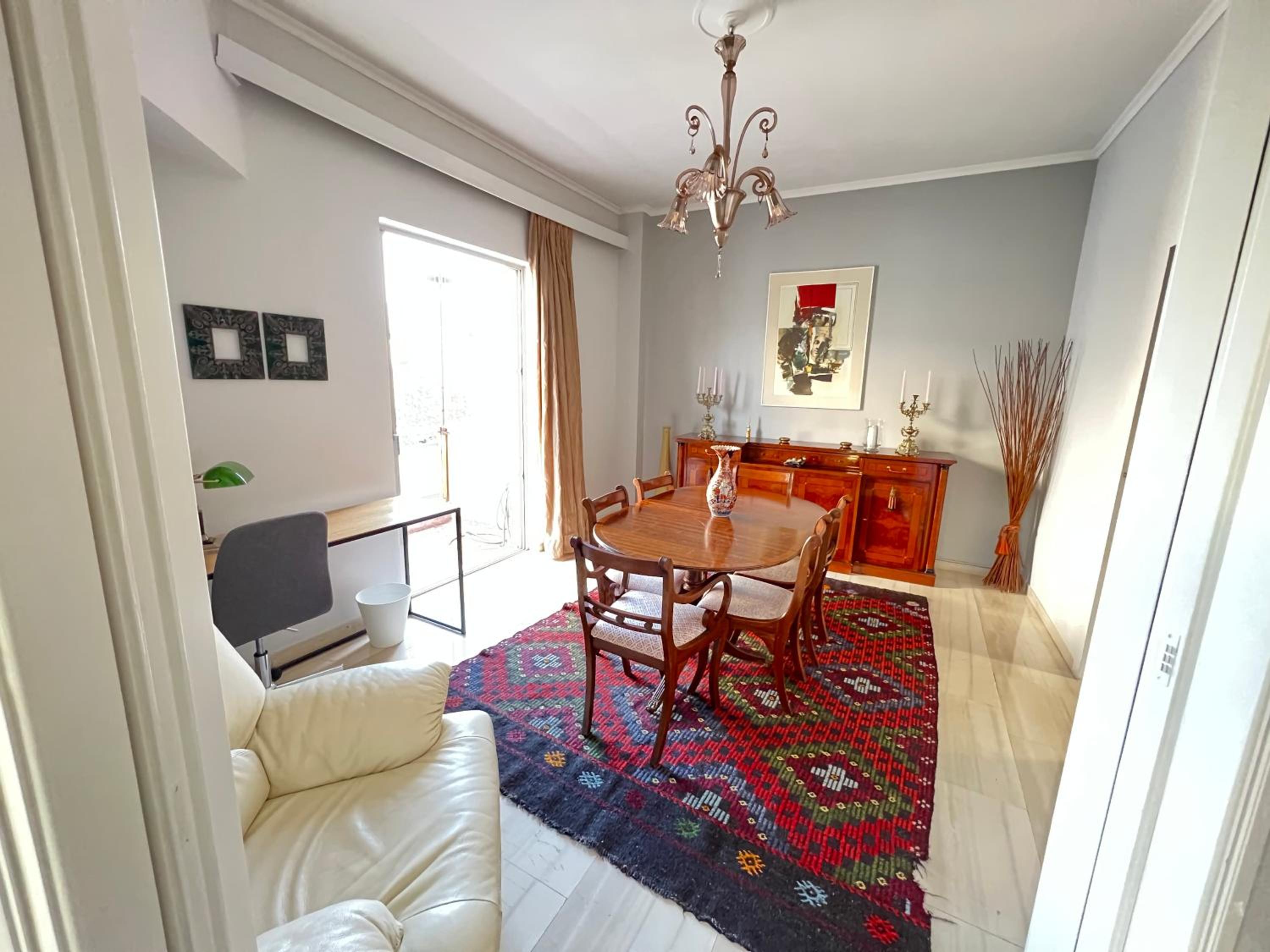 A Stroll to the Acropolis - By Athenian Homes