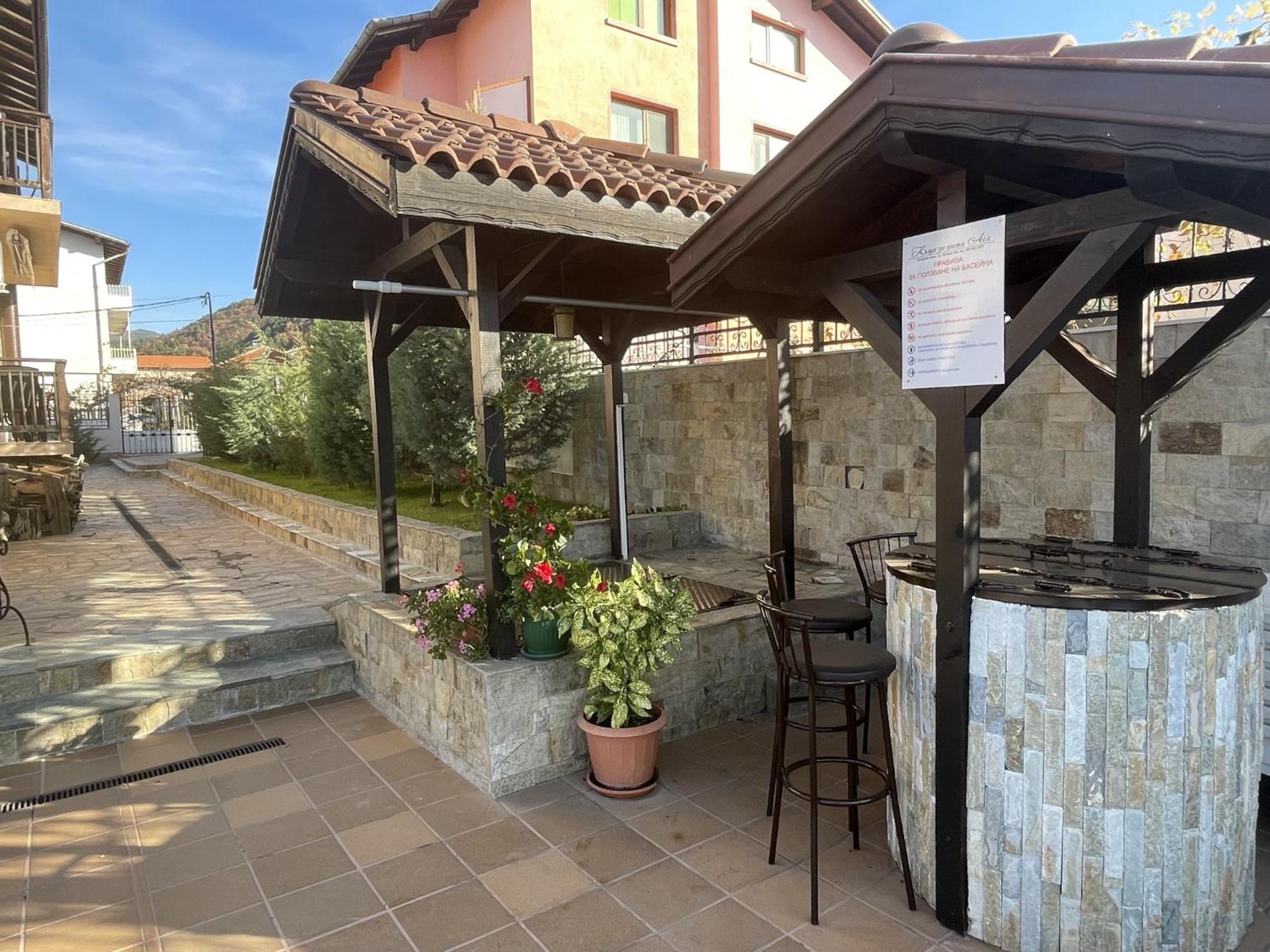 Asya Guest House