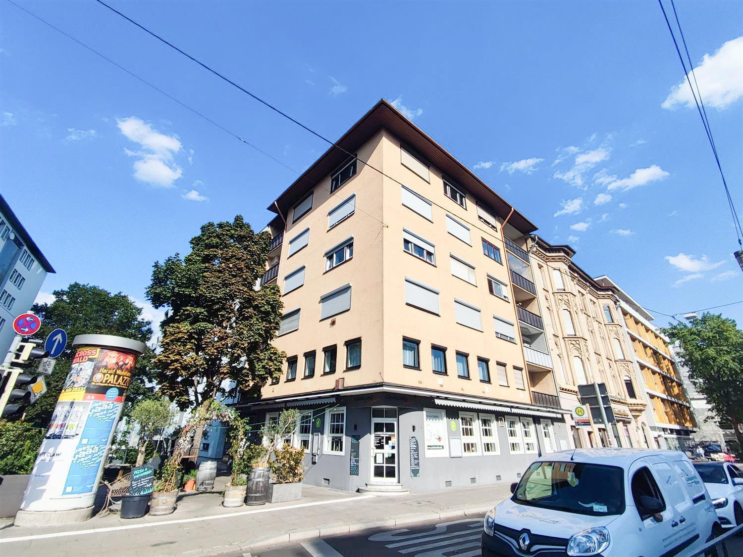 ALFA Stuttgart City 4ZW Beste City Lage Berliner Platz max 8 Personen Netflix Küche WM l 4BR 7 Beds 8 people l Fully equipped Kitchen & Bathroom view 3