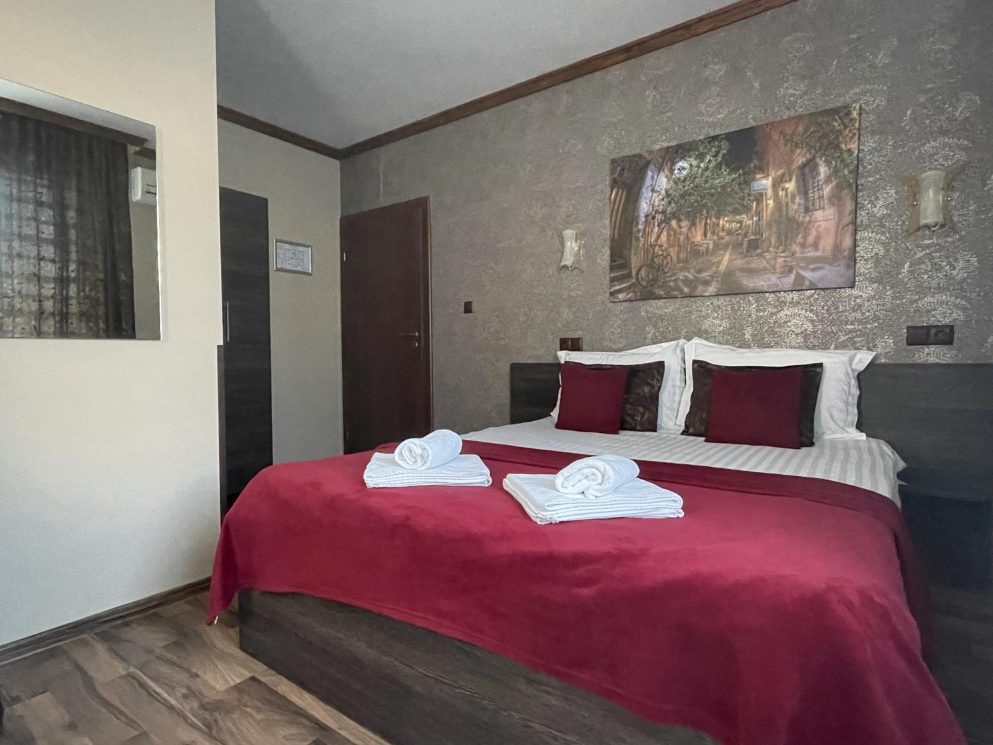 Asya Guest House