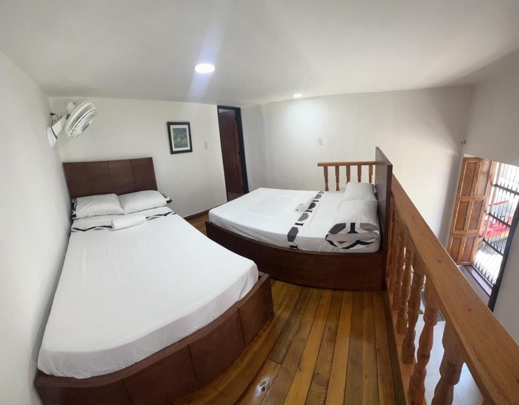 Agradable casa en Buga junto a la basílica