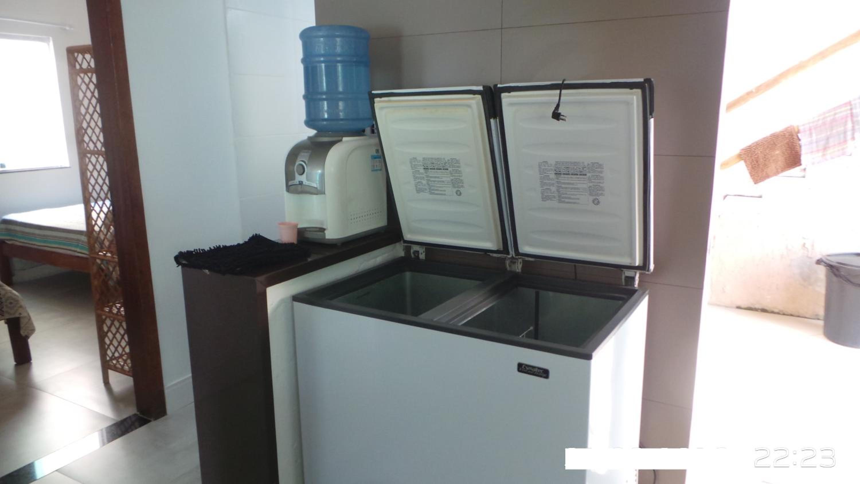 Excelente casa com Piscina