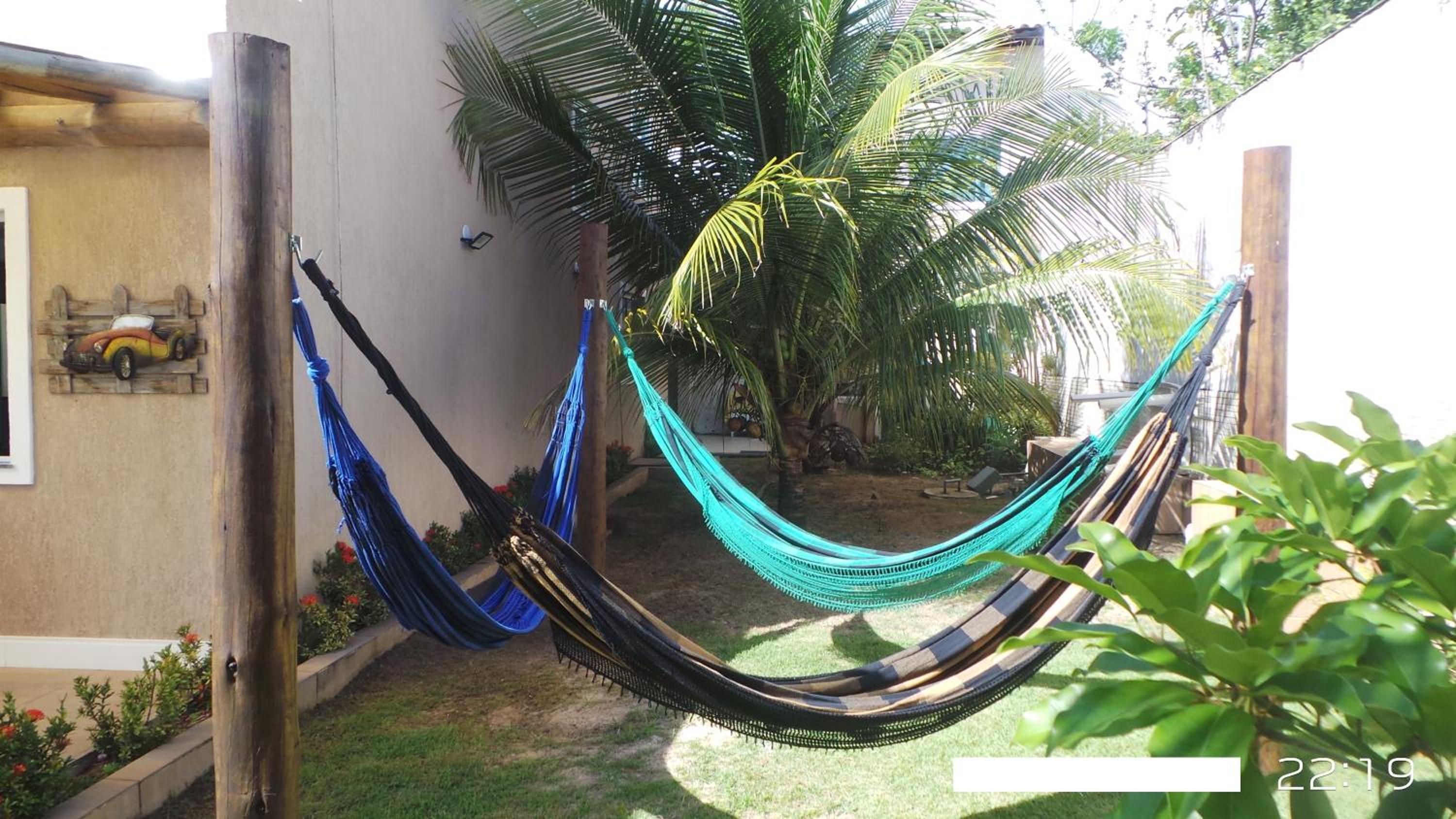 Excelente casa com Piscina