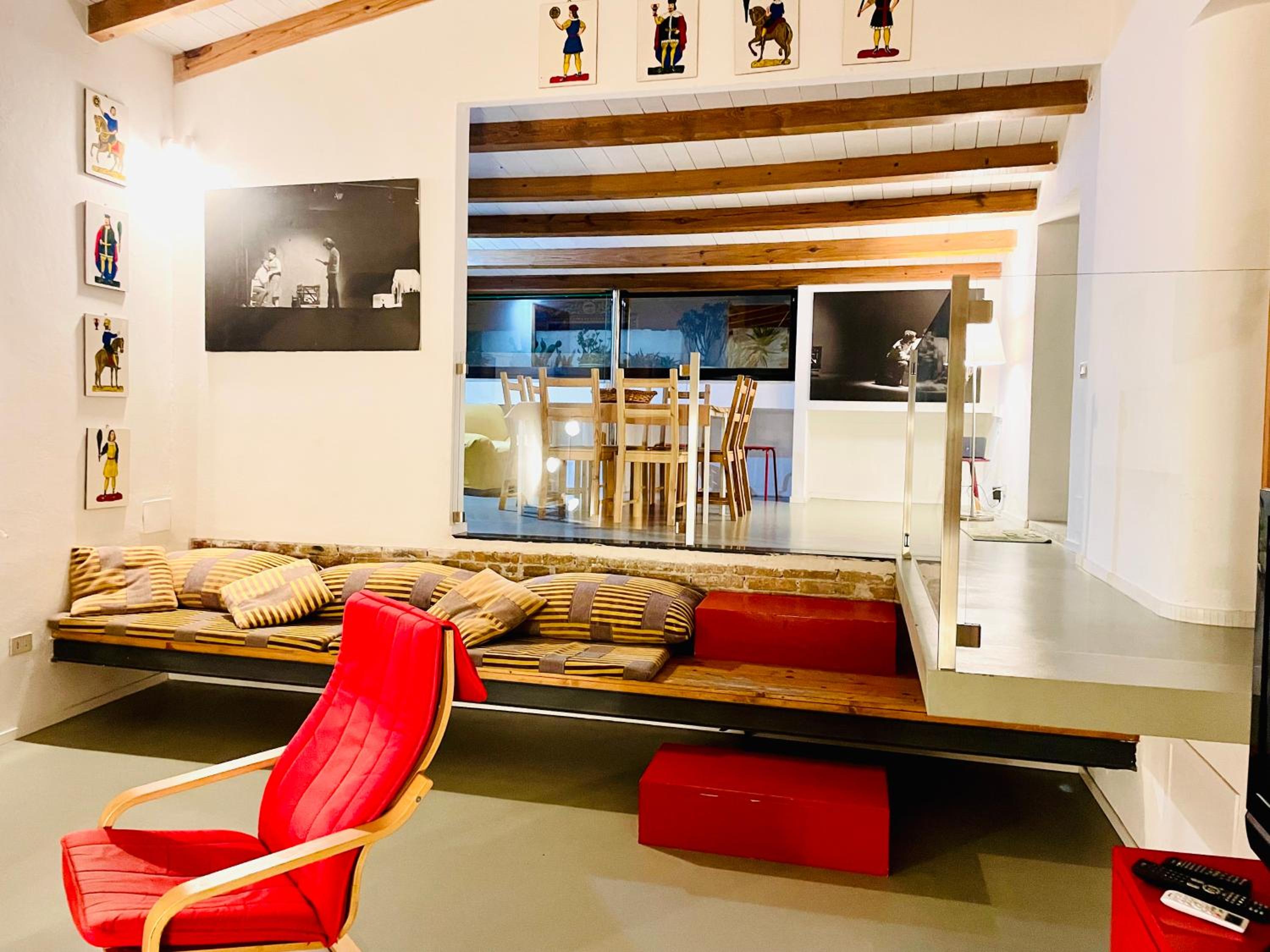 lounge