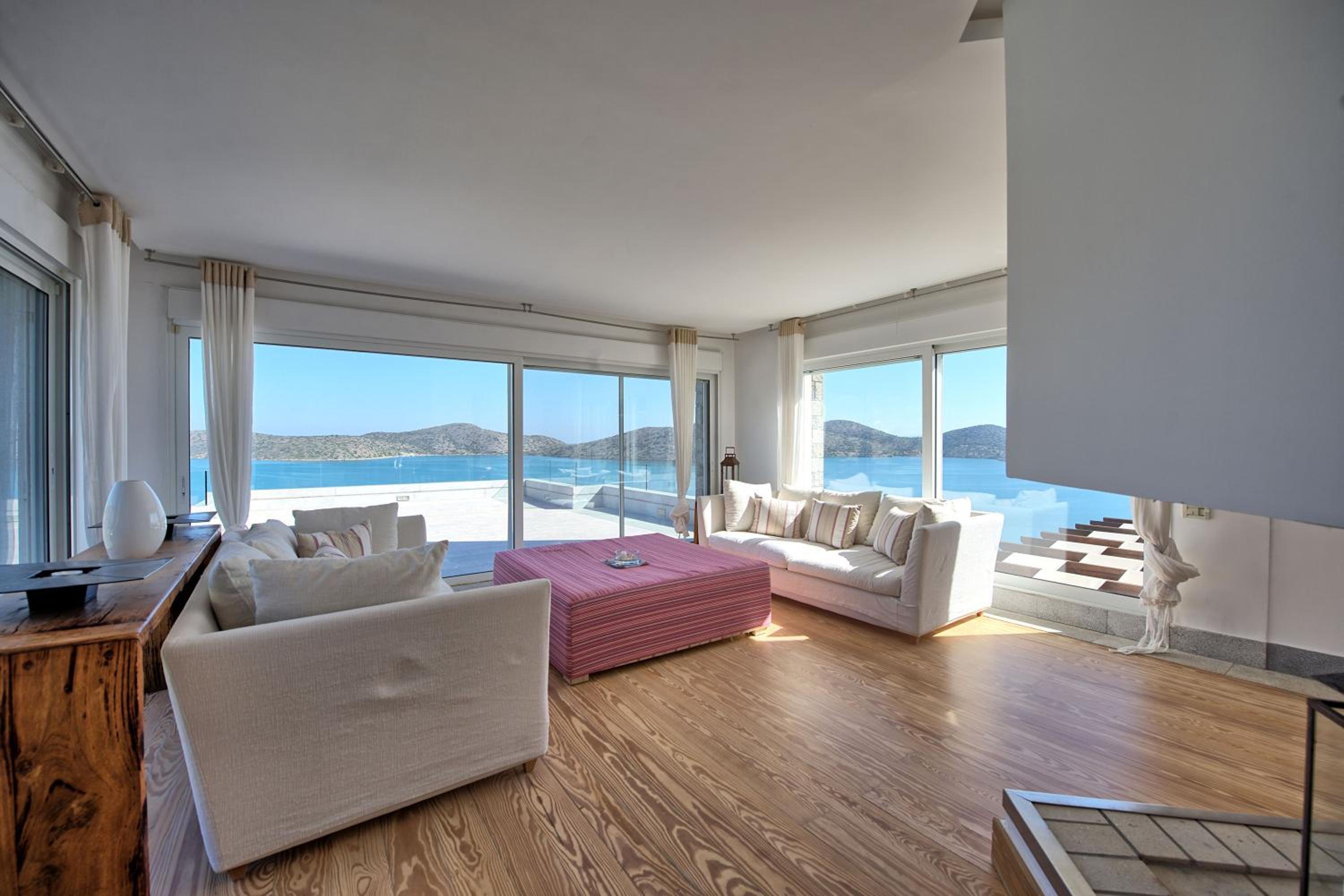 Villa Marina by PosarelliVillas