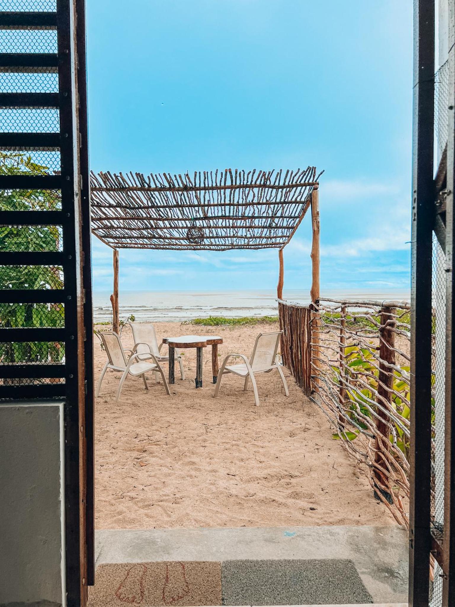 Pousada Casa Boa Milagres a beira mar ideal para curtir a Rota dos Milagres view 5