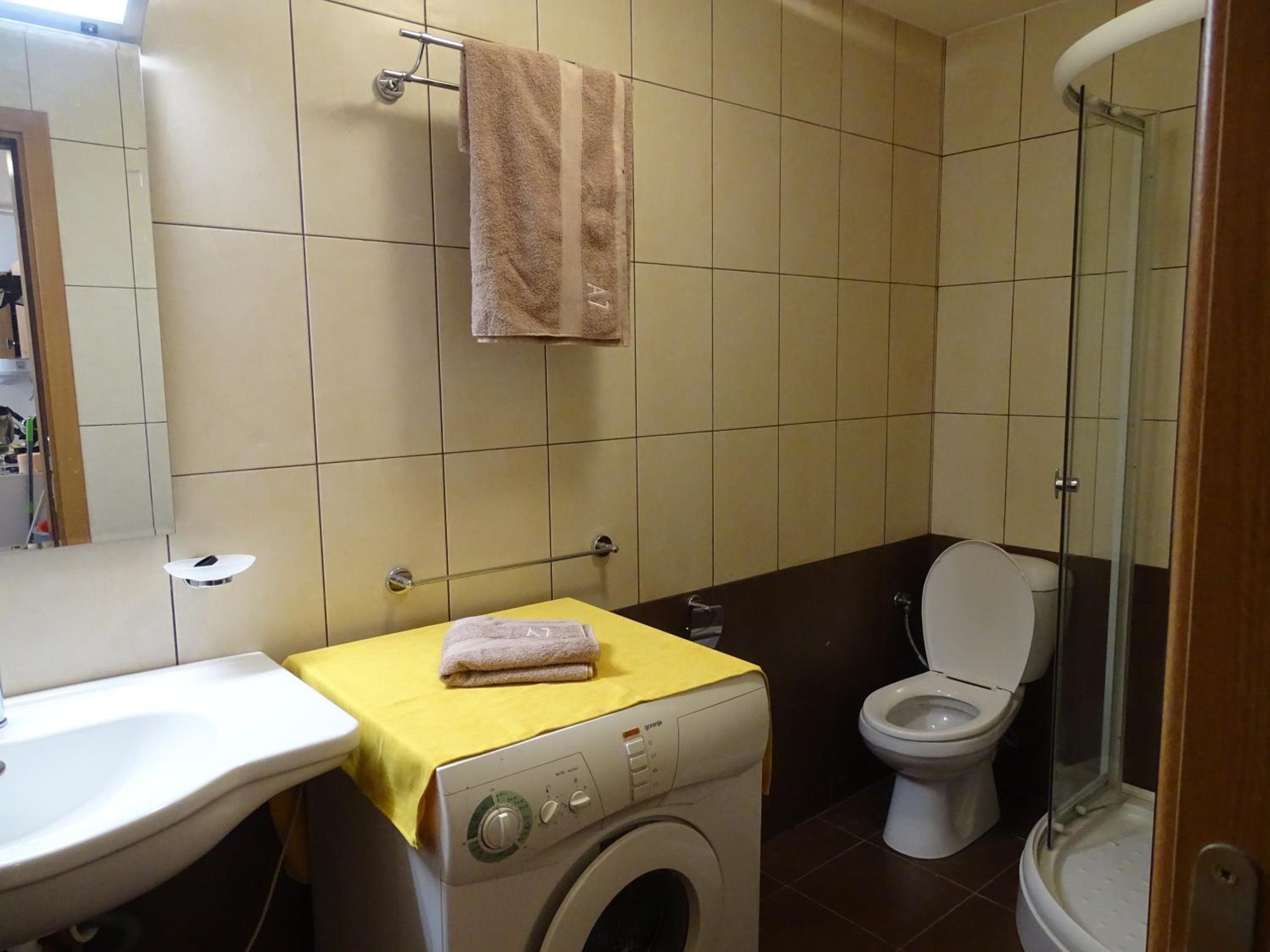 Photo 37