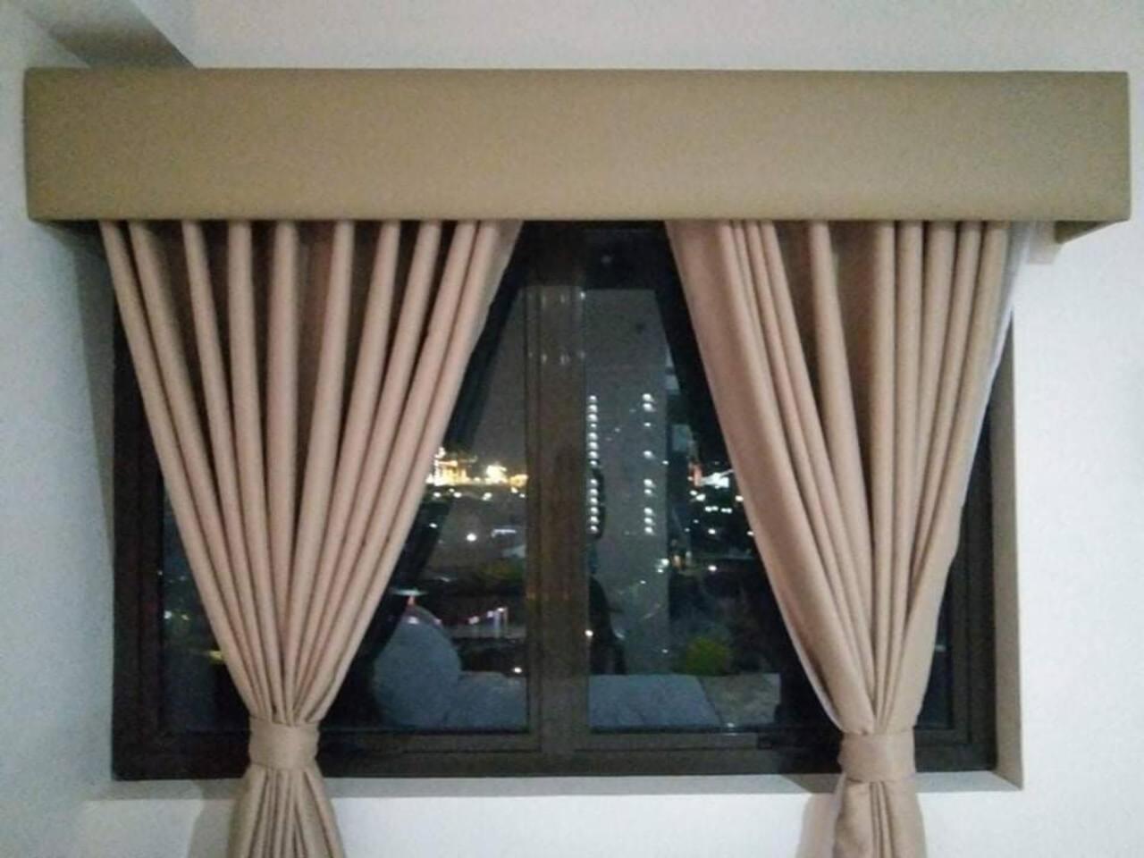 Stunning Studio Type - 1641 - 16th Flr Persimmon view 3