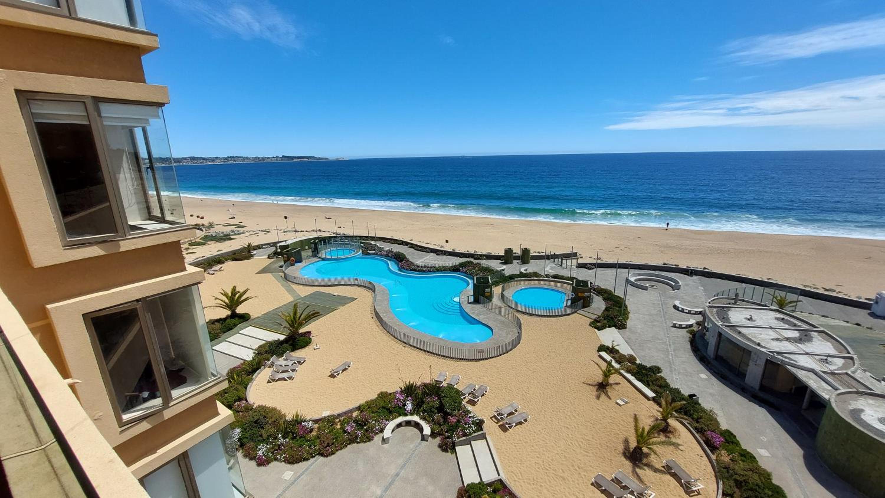 Hotel Departamento en la Playa de Algarrobo Norte - Image 1