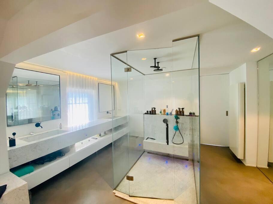 Magnifique Villa avec piscine et salle de sport