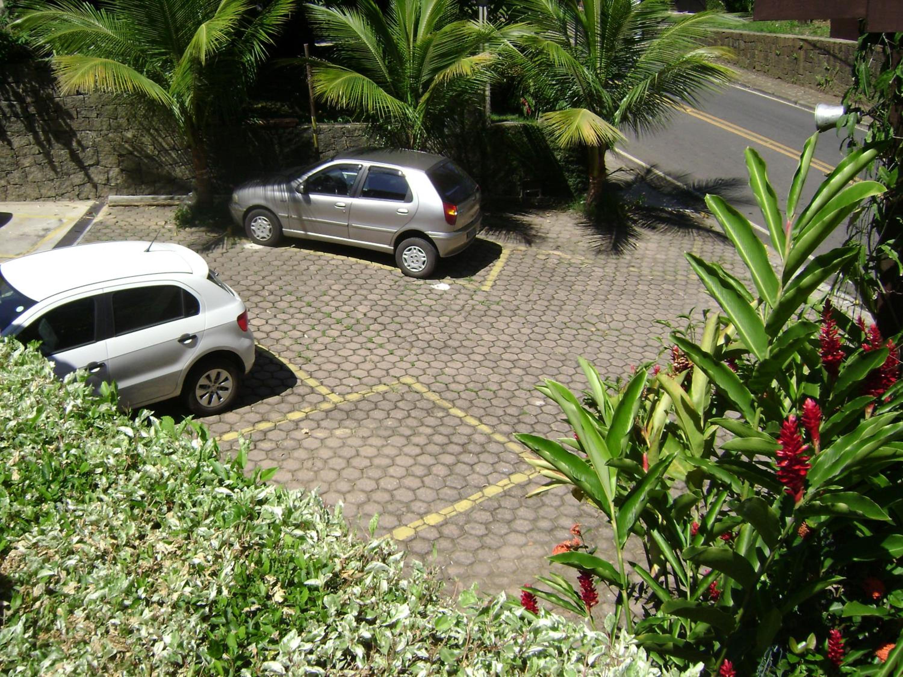 Photo 33