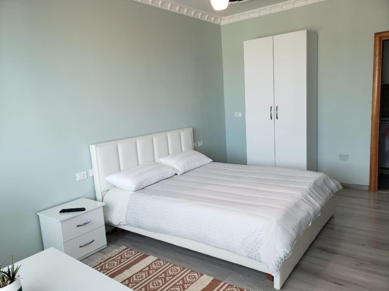 Agroni Rooms