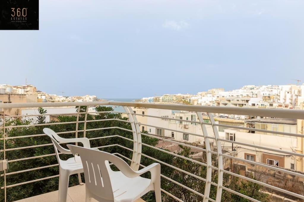 Modern Apt in Marsaskala | Near Seafront & Beaches view 3
