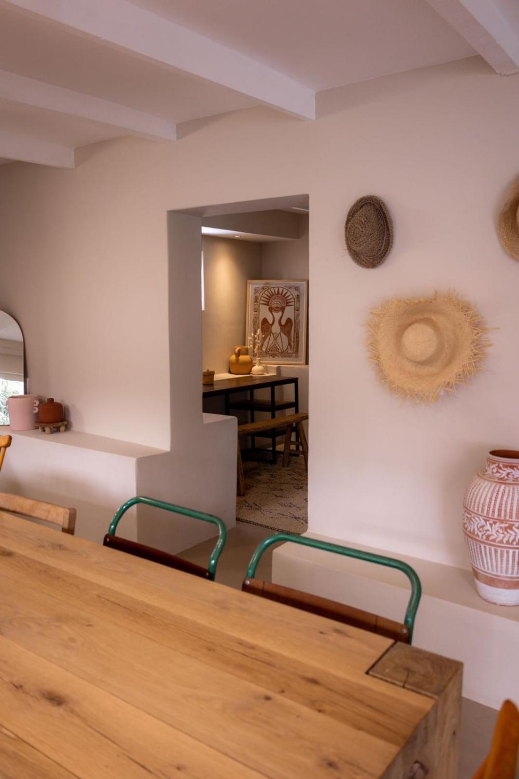 THE BIG - Luxury Backpackers