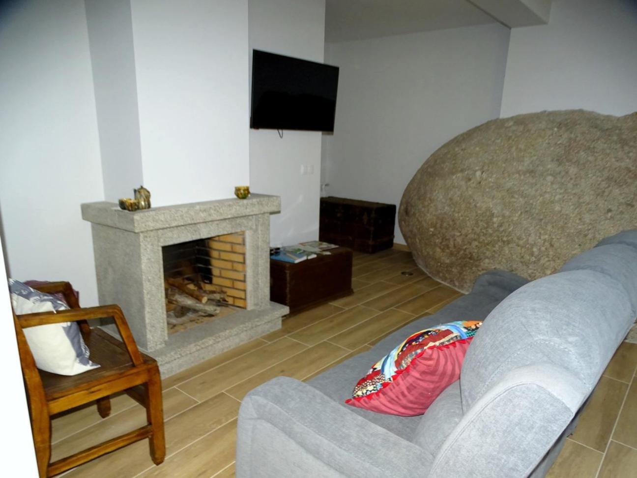 Photo 27
