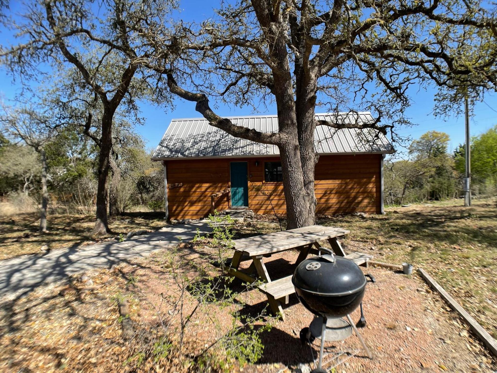 Walnut Canyon Cabins