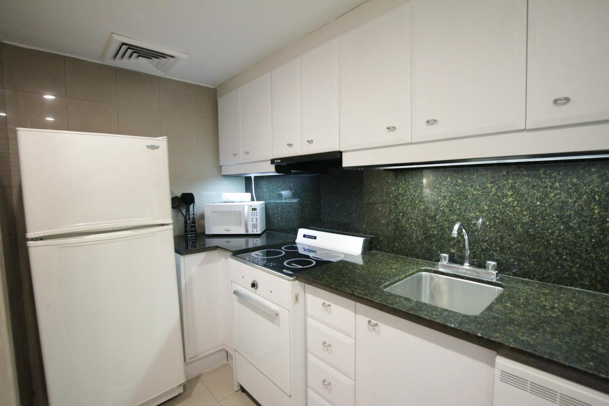 Aparta Hotel Torres de Suites