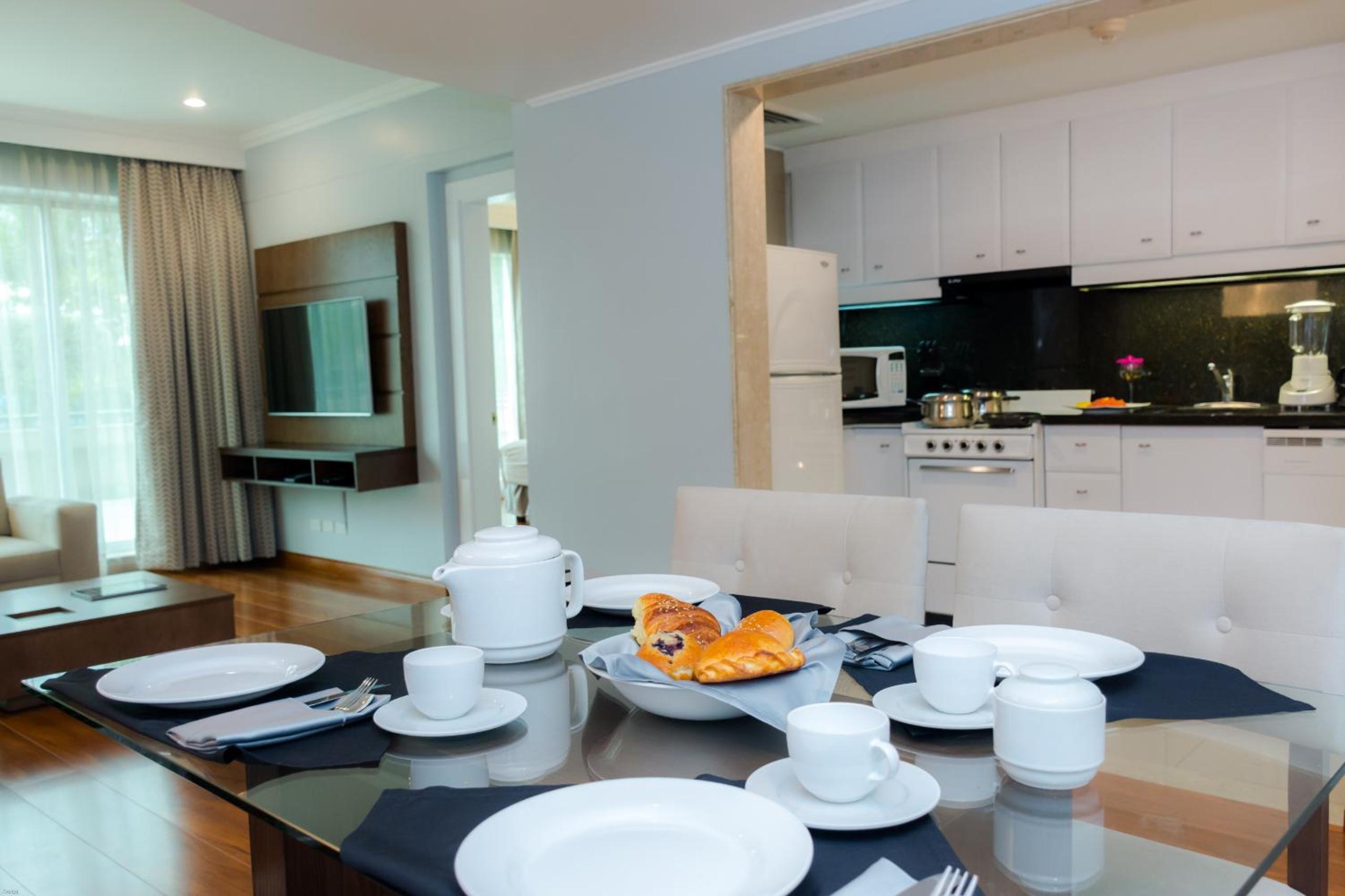 Aparta Hotel Torres de Suites