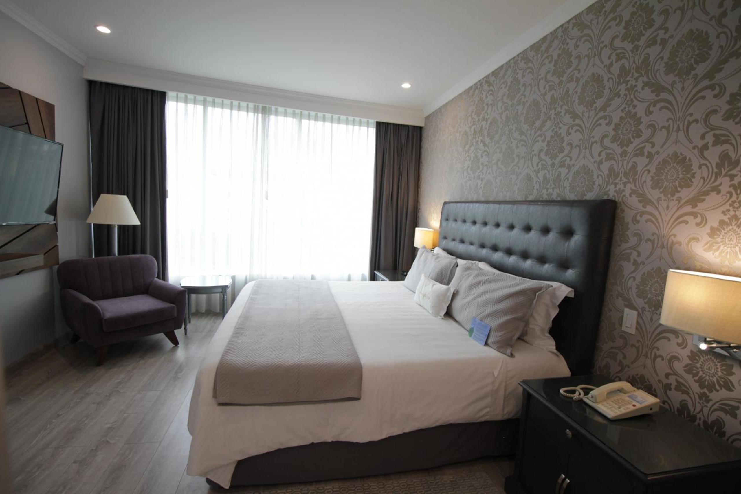 Aparta Hotel Torres de Suites