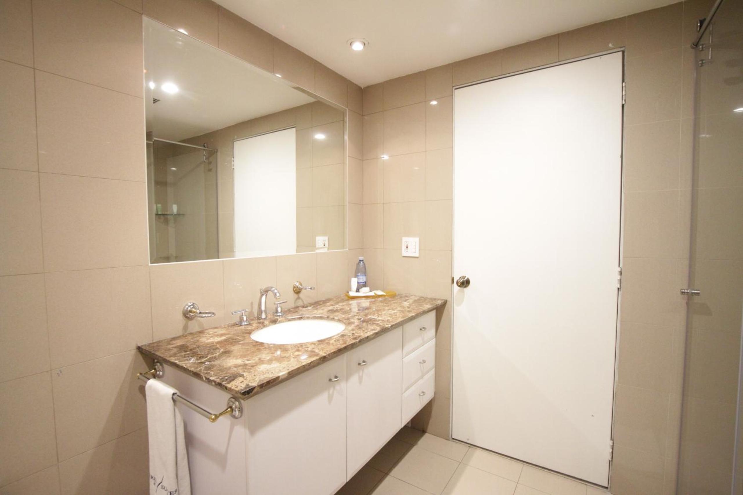 Aparta Hotel Torres de Suites